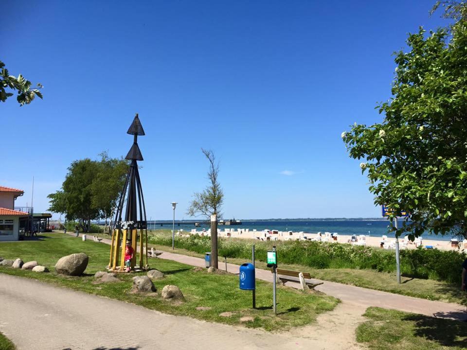 Neue Ferienwohnung An Der Ostsee,Terrasse,Sauna Surendorf Exterior foto